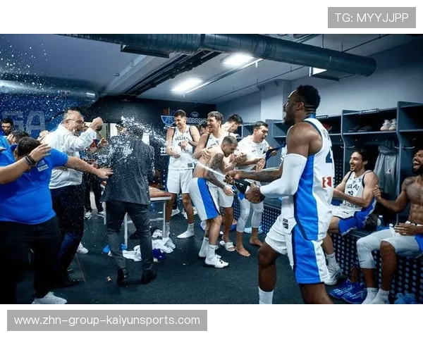 字母哥传出更衣室问题：真相背后隐藏的篮球帝国风云